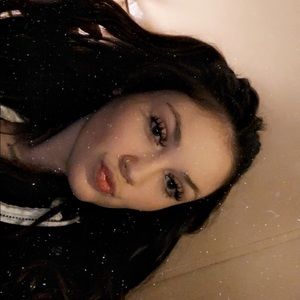 Meet your Posher, Mallory